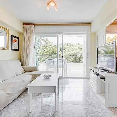 Rentalsbcn Corona Apartment Blanes